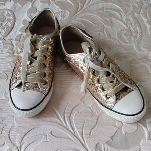 Gold Glitter Women's Sneakers. Pre-owned.